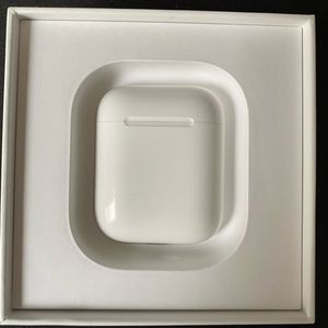 Apple airpods fist gen